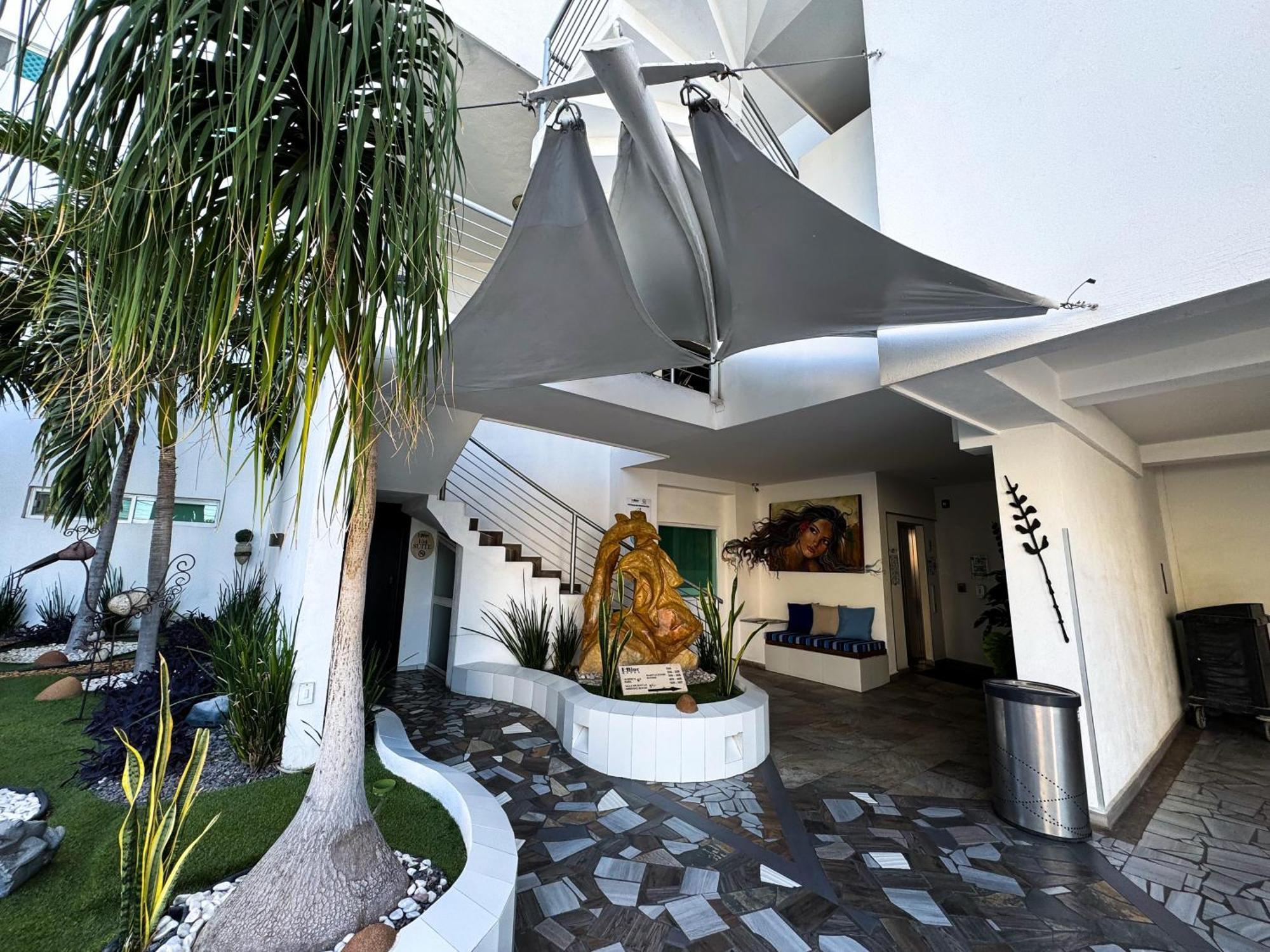Hotel Hblue La Paz Exterior photo